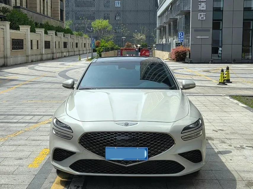 2024 Genesis G70 2.0T 245HP L4 8AT,autocango,china used car exporter,china ev exporter,chinese used car exporter,chinese used ev exporter