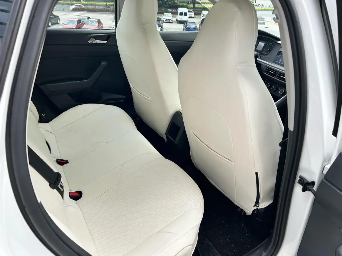 2021 Bestune T55 1.5T 169HP L4 7DCT,autocango,china used car exporter,china ev exporter,chinese used car exporter,chinese used ev exporter