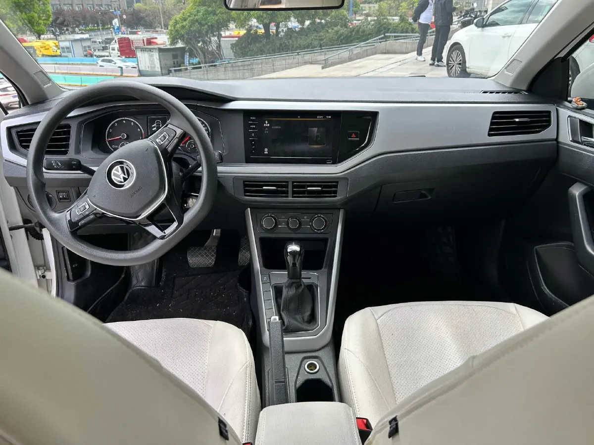 2021 Bestune T55 1.5T 169HP L4 7DCT,autocango,china used car exporter,china ev exporter,chinese used car exporter,chinese used ev exporter