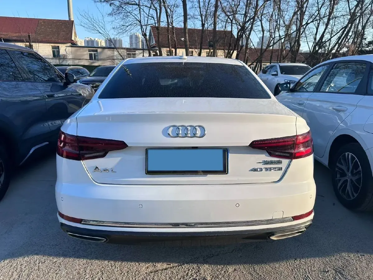 2019 Audi A4L 2.0T 190HP L4 7DCT,autocango,china used car exporter,china ev exporter,chinese used car exporter,chinese used ev exporter