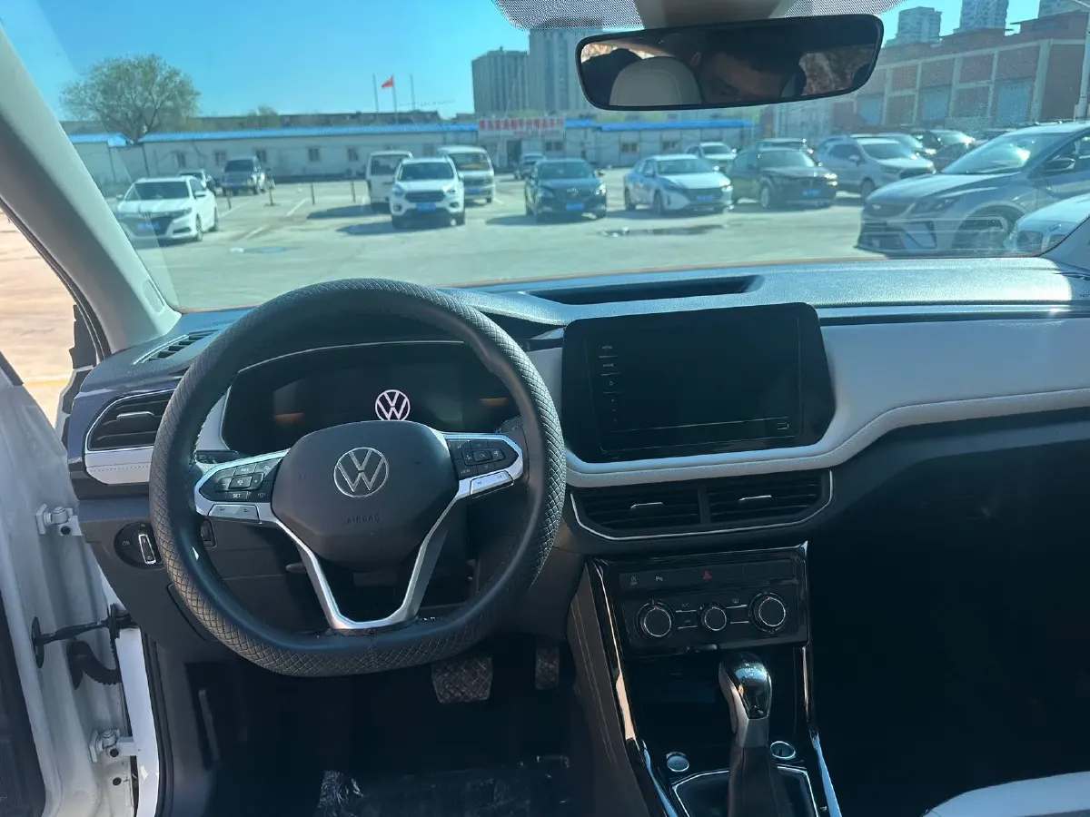 2025 Volkswagen Tharu 1.5L 110HP L4 6AT,autocango,china used car exporter,china ev exporter,chinese used car exporter,chinese used ev exporter