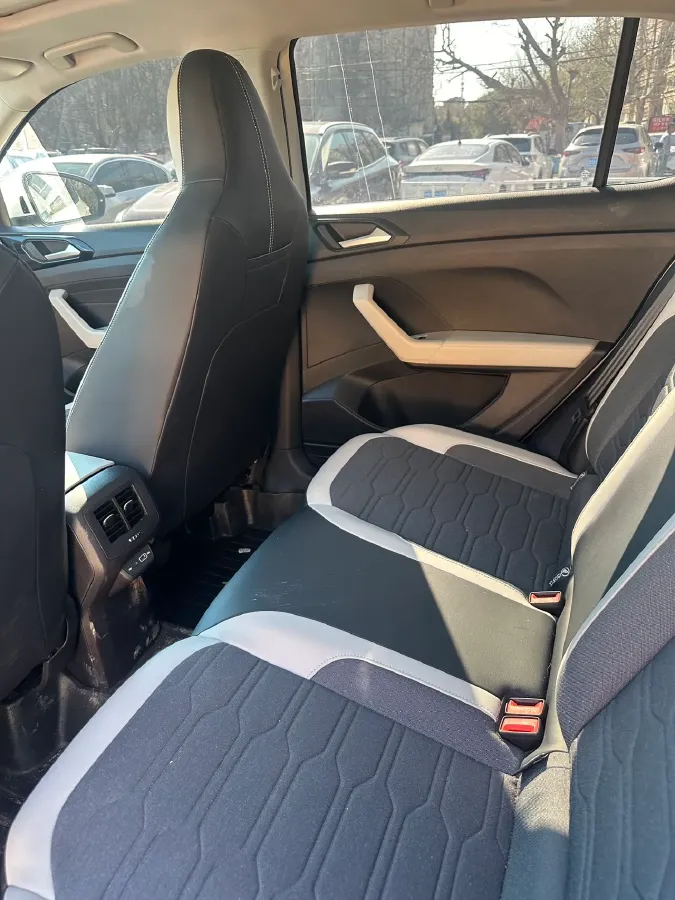 2025 Volkswagen Tharu 1.5L 110HP L4 6AT,autocango,china used car exporter,china ev exporter,chinese used car exporter,chinese used ev exporter