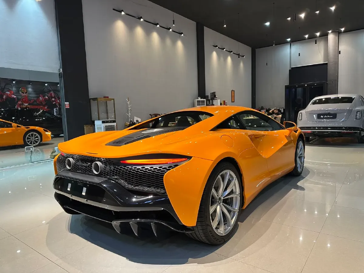 2023 McLaren Artura 3.0T 585HP V6 8DCT PHEV 7.4KWH,autocango,china used car exporter,china ev exporter,chinese used car exporter,chinese used ev exporter