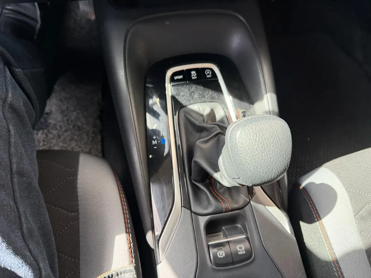 2022 Toyota Corolla 1.2T 116HP L4 CVT,autocango,china used car exporter,china ev exporter,chinese used car exporter,chinese used ev exporter