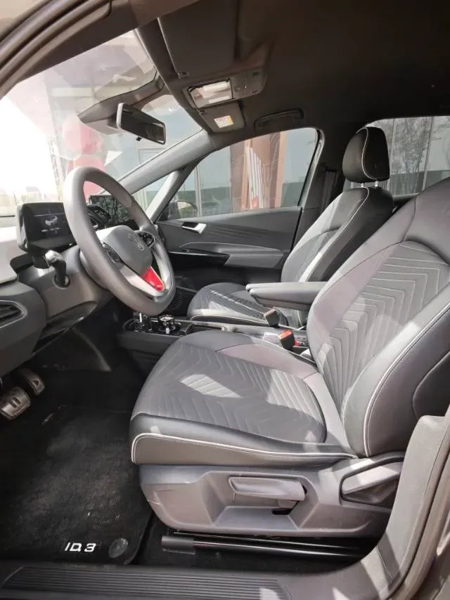 2023 Volkswagen ID.3 BEV 52.8KWH,autocango,china used car exporter,china ev exporter,chinese used car exporter,chinese used ev exporter