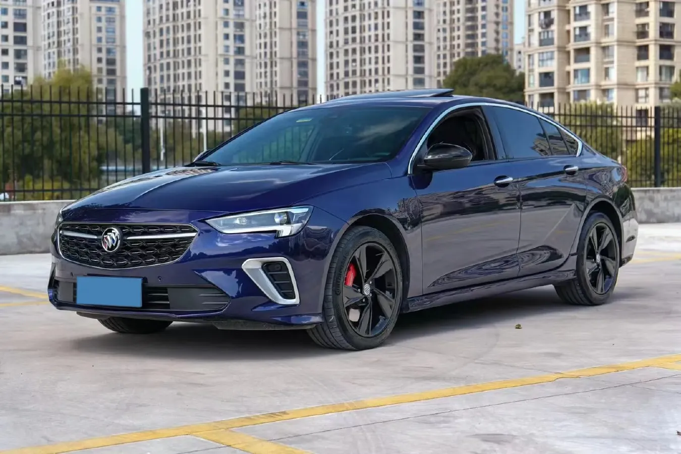 2021 Buick Regal 2.0T 237HP L4 9AT,autocango,china used car exporter,china ev exporter,chinese used car exporter,chinese used ev exporter