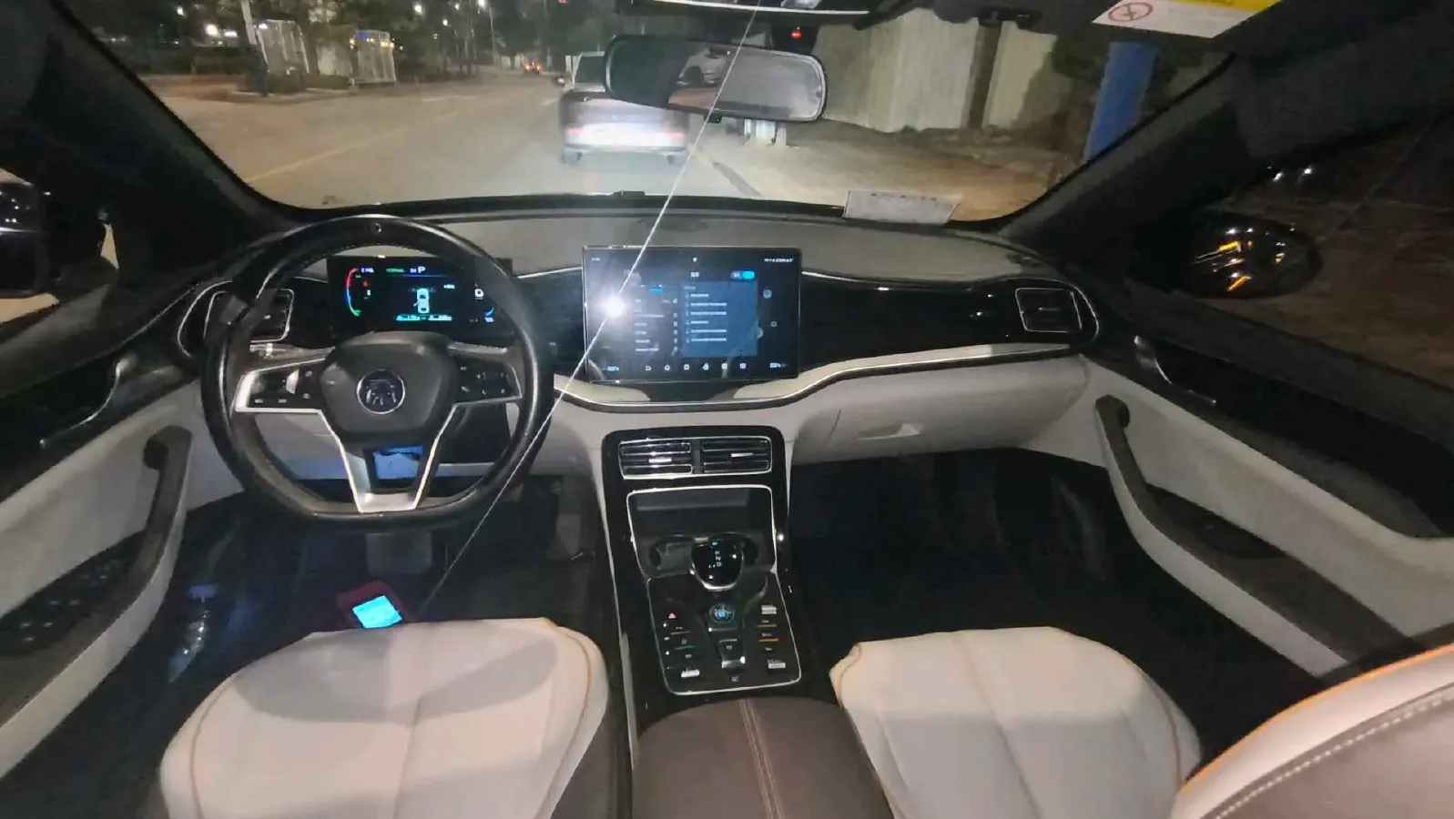 2023 BYD Qin Plus 1.5L 110HP L4 E-CVT PHEV 18.32KWH,autocango,china used car exporter,china ev exporter,chinese used car exporter,chinese used ev exporter