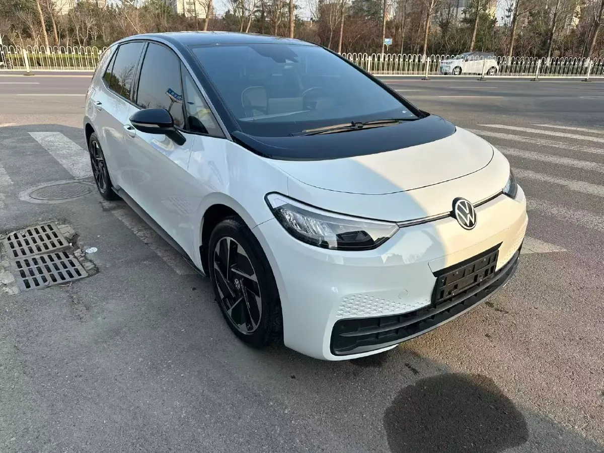 2024 Volkswagen ID.3 BEV 52.8KWH,autocango,china used car exporter,china ev exporter,chinese used car exporter,chinese used ev exporter