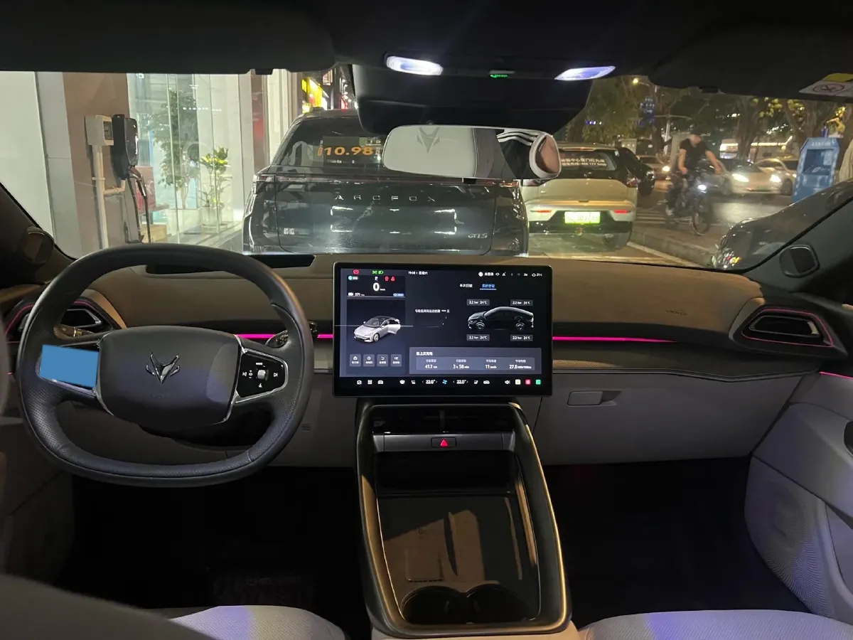 2025 ARCFOX αS5 BEV,autocango,china used car exporter,china ev exporter,chinese used car exporter,chinese used ev exporter