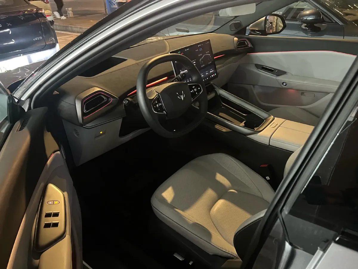 2025 ARCFOX αS5 BEV,autocango,china used car exporter,china ev exporter,chinese used car exporter,chinese used ev exporter