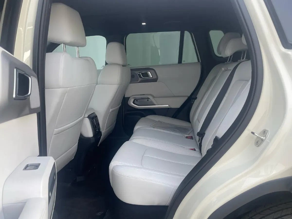 2025 FangChengBao Tai 3 BEV,autocango,china used car exporter,china ev exporter,chinese used car exporter,chinese used ev exporter