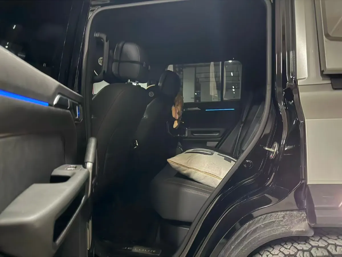 2024 Jetour Traveller 2.0T 254HP L4 7DCT,autocango,china used car exporter,china ev exporter,chinese used car exporter,chinese used ev exporter