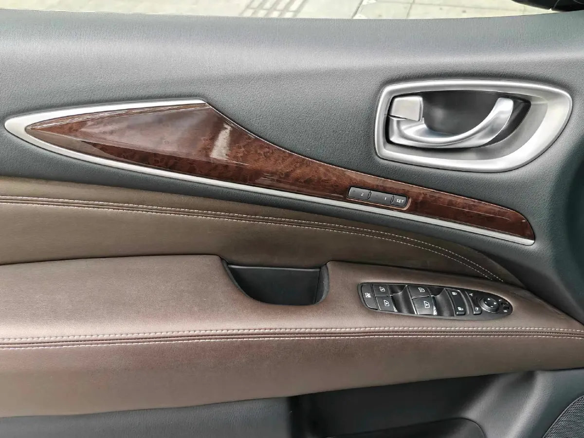 2018 Infiniti QX60 2.5T 233HP L4 CVT Hybrid,autocango,china used car exporter,china ev exporter,chinese used car exporter,chinese used ev exporter