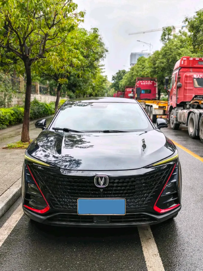 2020 ChangAn UNI-T 1.5T 180HP L4 7DCT,autocango,china used car exporter,china ev exporter,chinese used car exporter,chinese used ev exporter