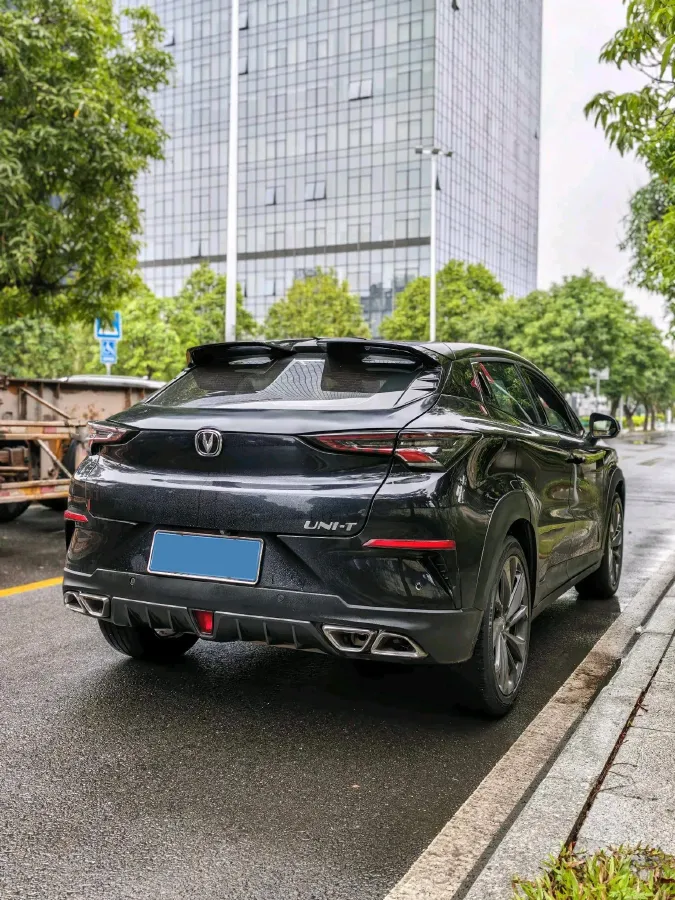 2020 ChangAn UNI-T 1.5T 180HP L4 7DCT,autocango,china used car exporter,china ev exporter,chinese used car exporter,chinese used ev exporter