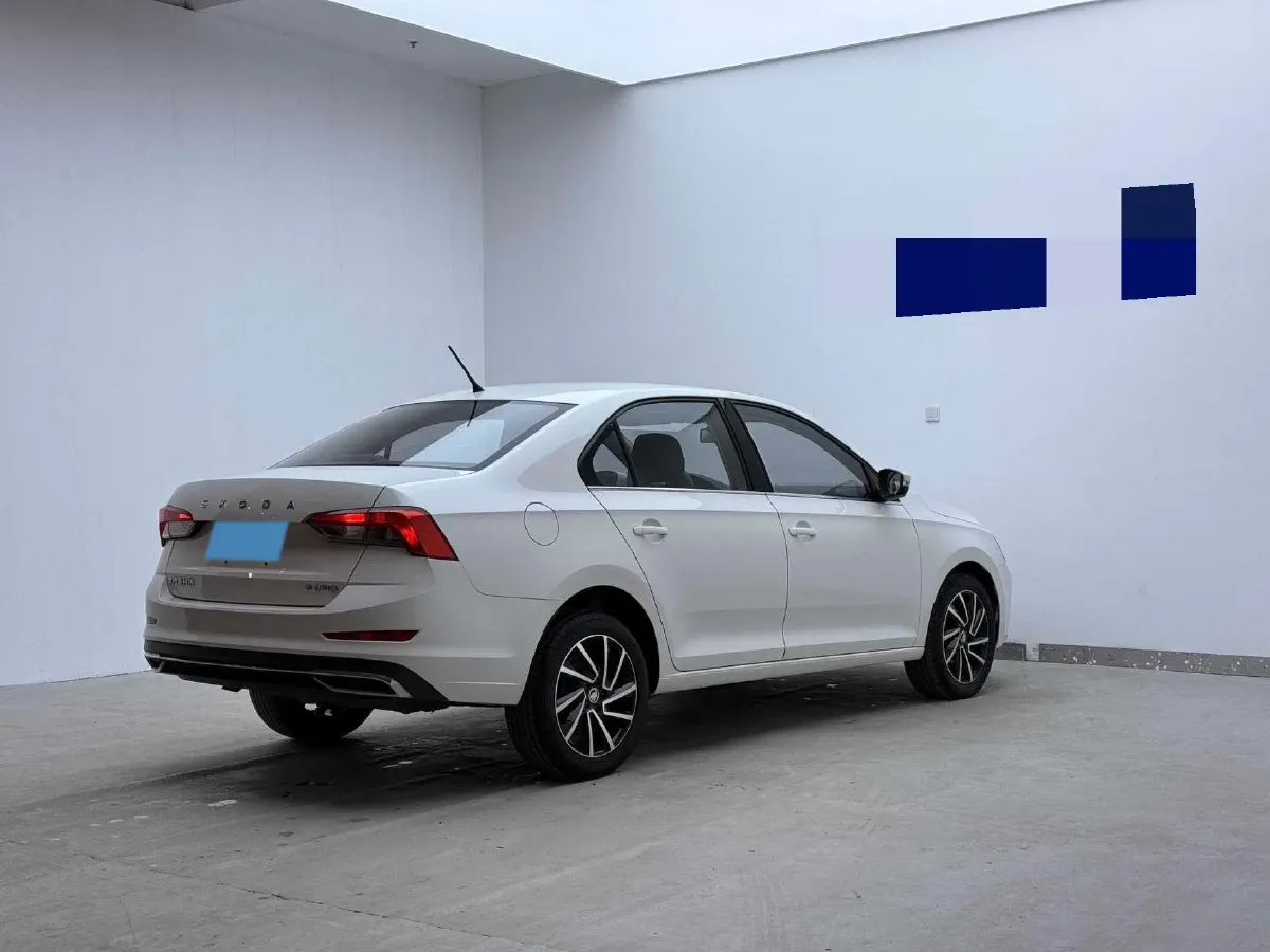 2022 Skoda Rapid 1.5L 112HP L4 6AT,autocango,china used car exporter,china ev exporter,chinese used car exporter,chinese used ev exporter