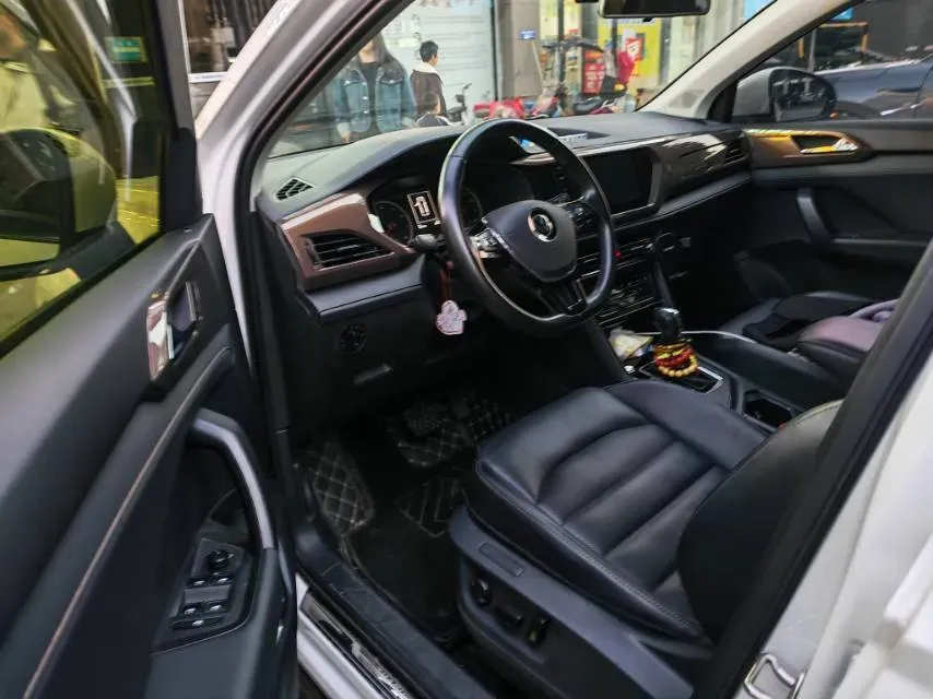 2021 Volkswagen Tharu 1.4T 150HP L4 7DCT,autocango,china used car exporter,china ev exporter,chinese used car exporter,chinese used ev exporter