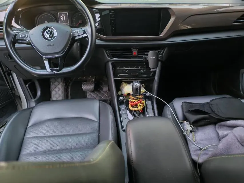 2021 Volkswagen Tharu 1.4T 150HP L4 7DCT,autocango,china used car exporter,china ev exporter,chinese used car exporter,chinese used ev exporter