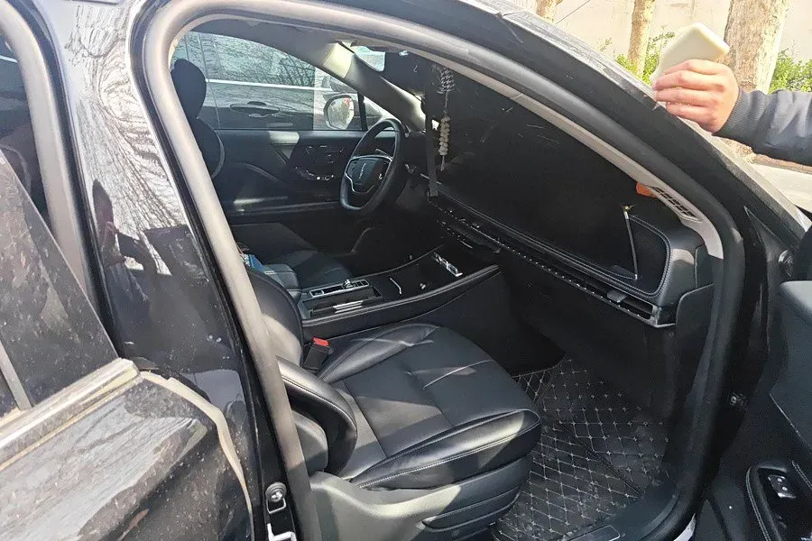 2023 Lincoln Corsair 2.0T 261HP L4 8AT,autocango,china used car exporter,china ev exporter,chinese used car exporter,chinese used ev exporter