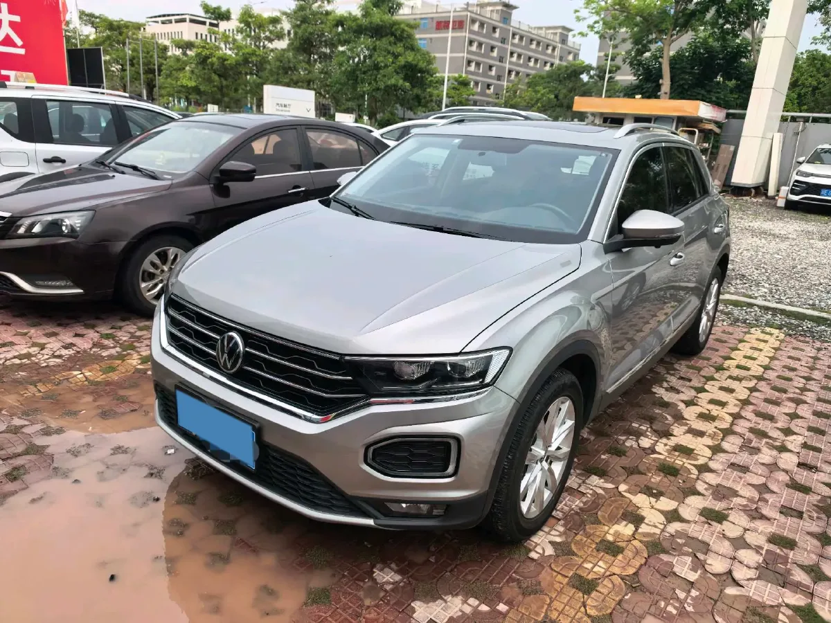 2022 Volkswagen T-Roc 1.4T 150HP L4 7DCT,autocango,china used car exporter,china ev exporter,chinese used car exporter,chinese used ev exporter