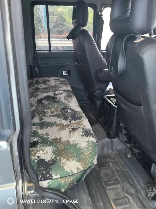 2019 BAW Battle Flag 1.5T 136HP L4 5MT,autocango,china used car exporter,china ev exporter,chinese used car exporter,chinese used ev exporter