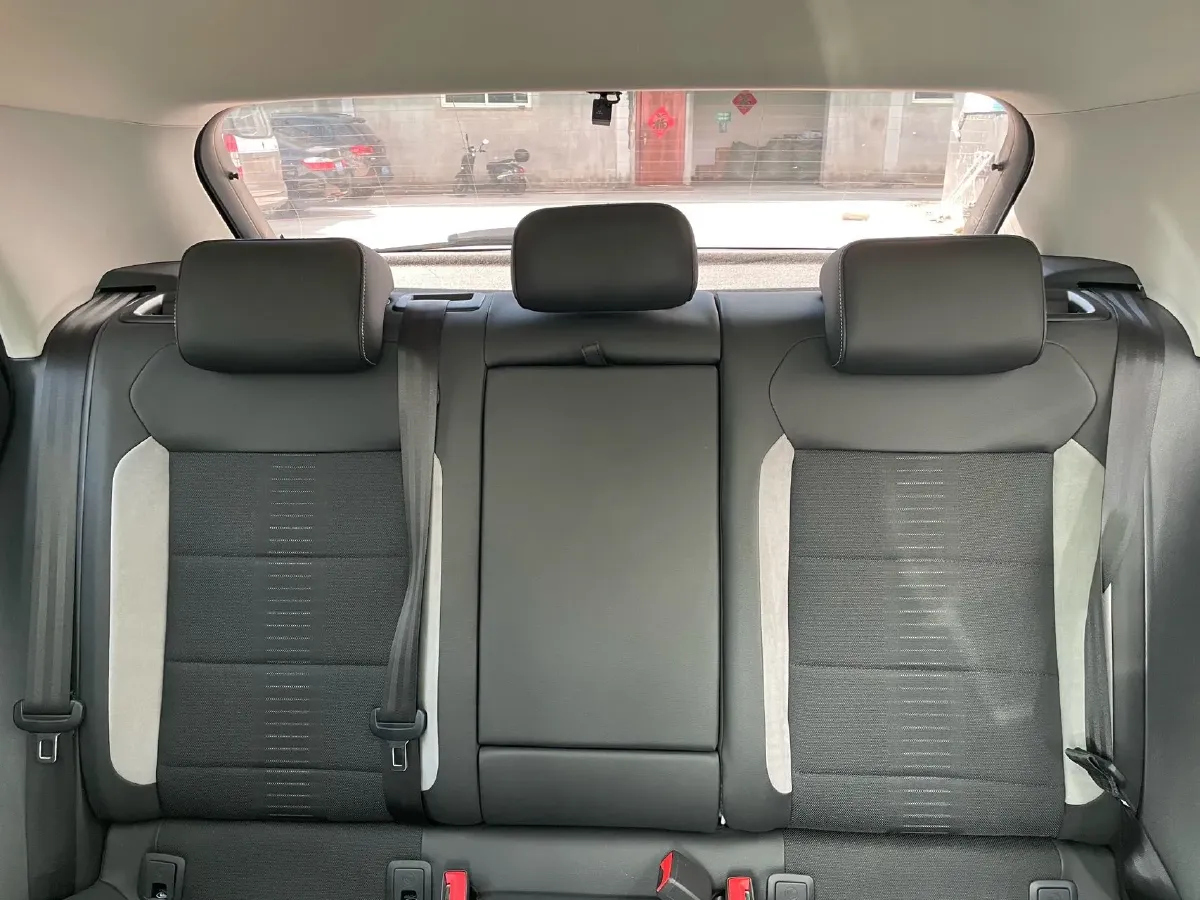 2019 Volkswagen T-Roc 1.4T 150HP L4 7DCT,autocango,china used car exporter,china ev exporter,chinese used car exporter,chinese used ev exporter