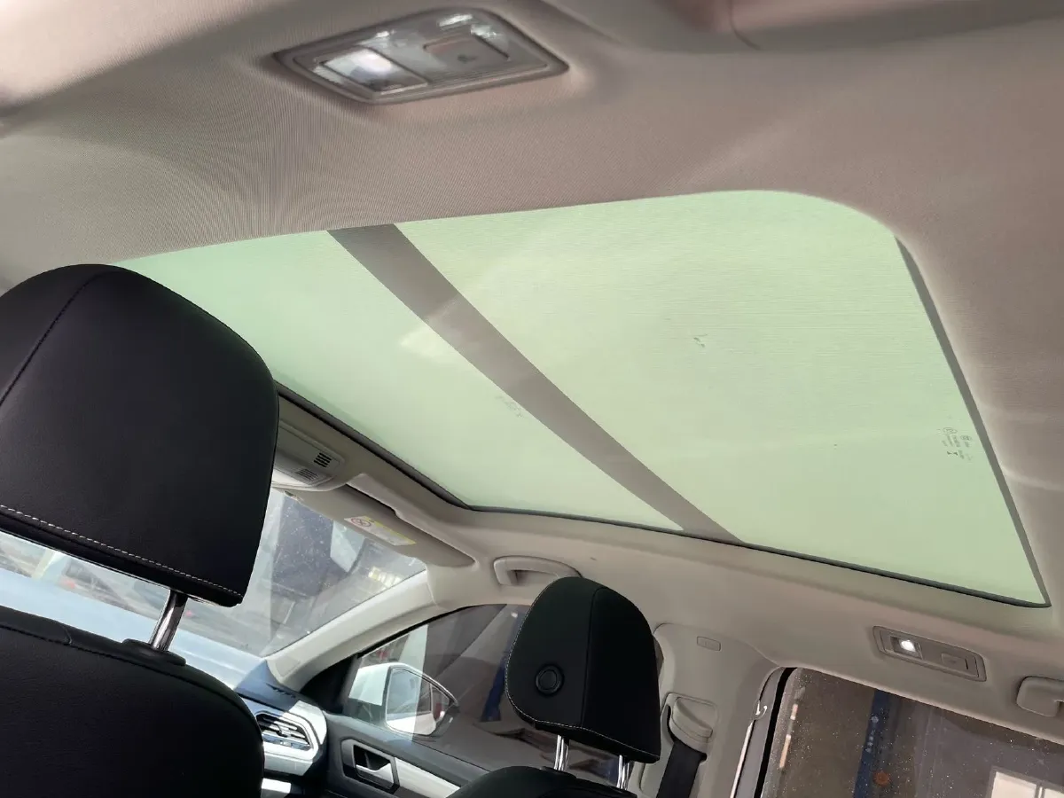 2019 Volkswagen T-Roc 1.4T 150HP L4 7DCT,autocango,china used car exporter,china ev exporter,chinese used car exporter,chinese used ev exporter