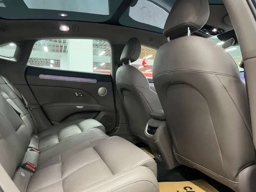 2025 IM L6 BEV,autocango,china used car exporter,china ev exporter,chinese used car exporter,chinese used ev exporter