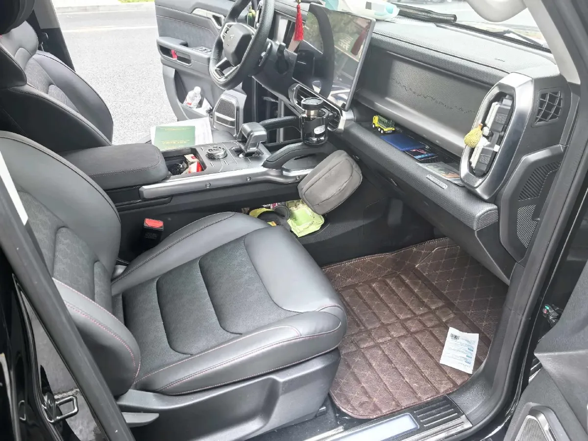 2023 Jetour Traveller 2.0T 254HP L4 7DCT,autocango,china used car exporter,china ev exporter,chinese used car exporter,chinese used ev exporter