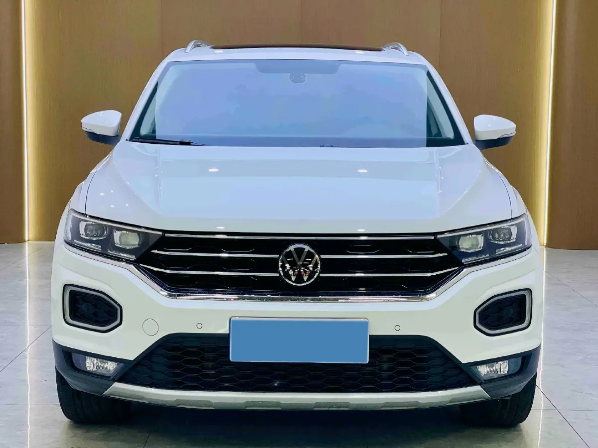 2022 Volkswagen T-Roc 1.4T 150HP L4 7DCT,autocango,china used car exporter,china ev exporter,chinese used car exporter,chinese used ev exporter
