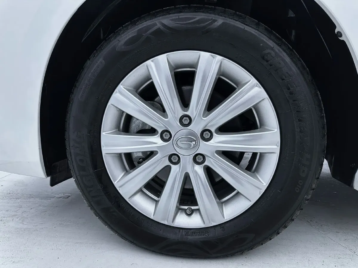 2021 GAC Trumpchi M6 1.5T 169HP L4 7DCT,autocango,china used car exporter,china ev exporter,chinese used car exporter,chinese used ev exporter