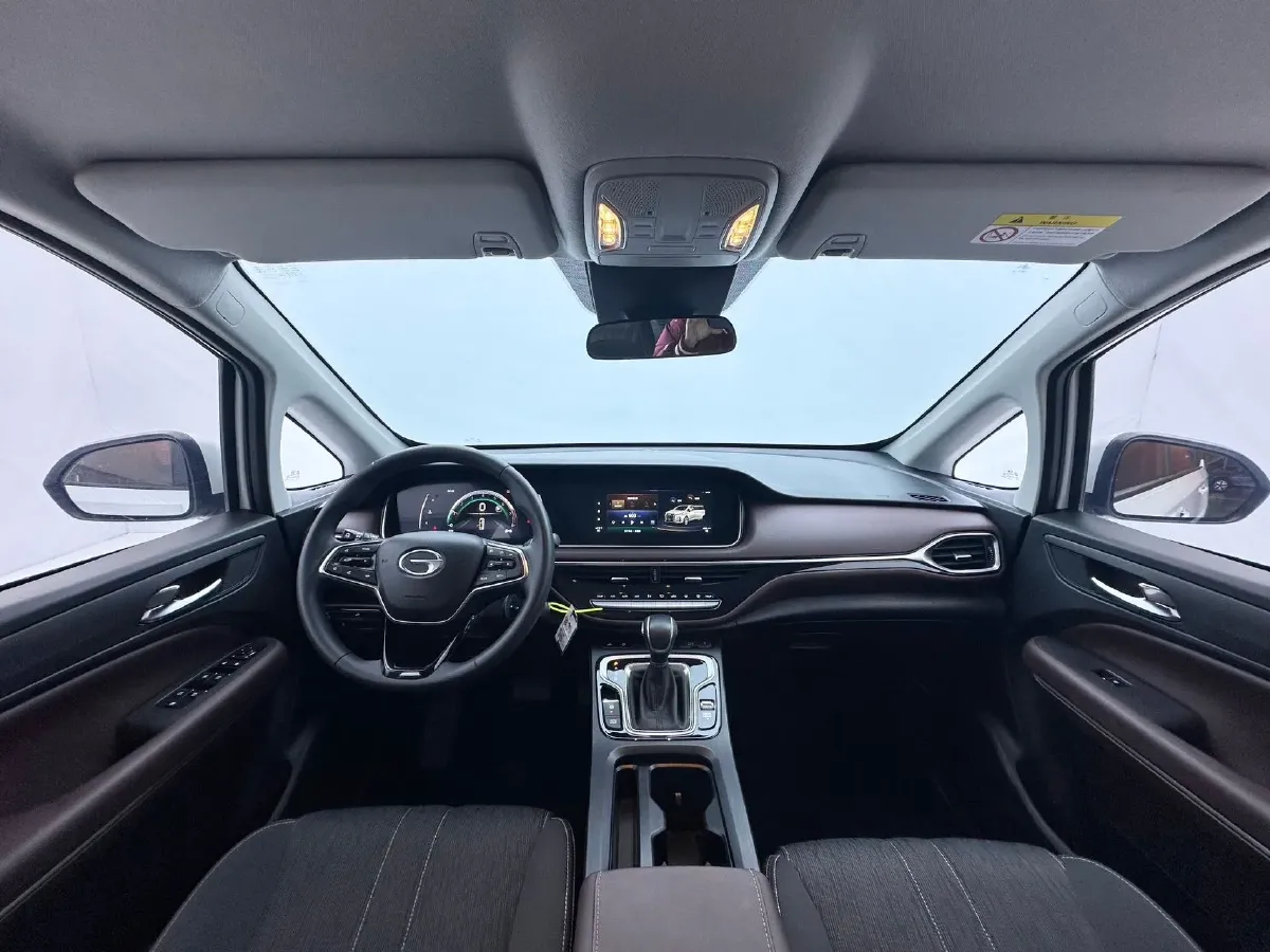 2021 GAC Trumpchi M6 1.5T 169HP L4 7DCT,autocango,china used car exporter,china ev exporter,chinese used car exporter,chinese used ev exporter