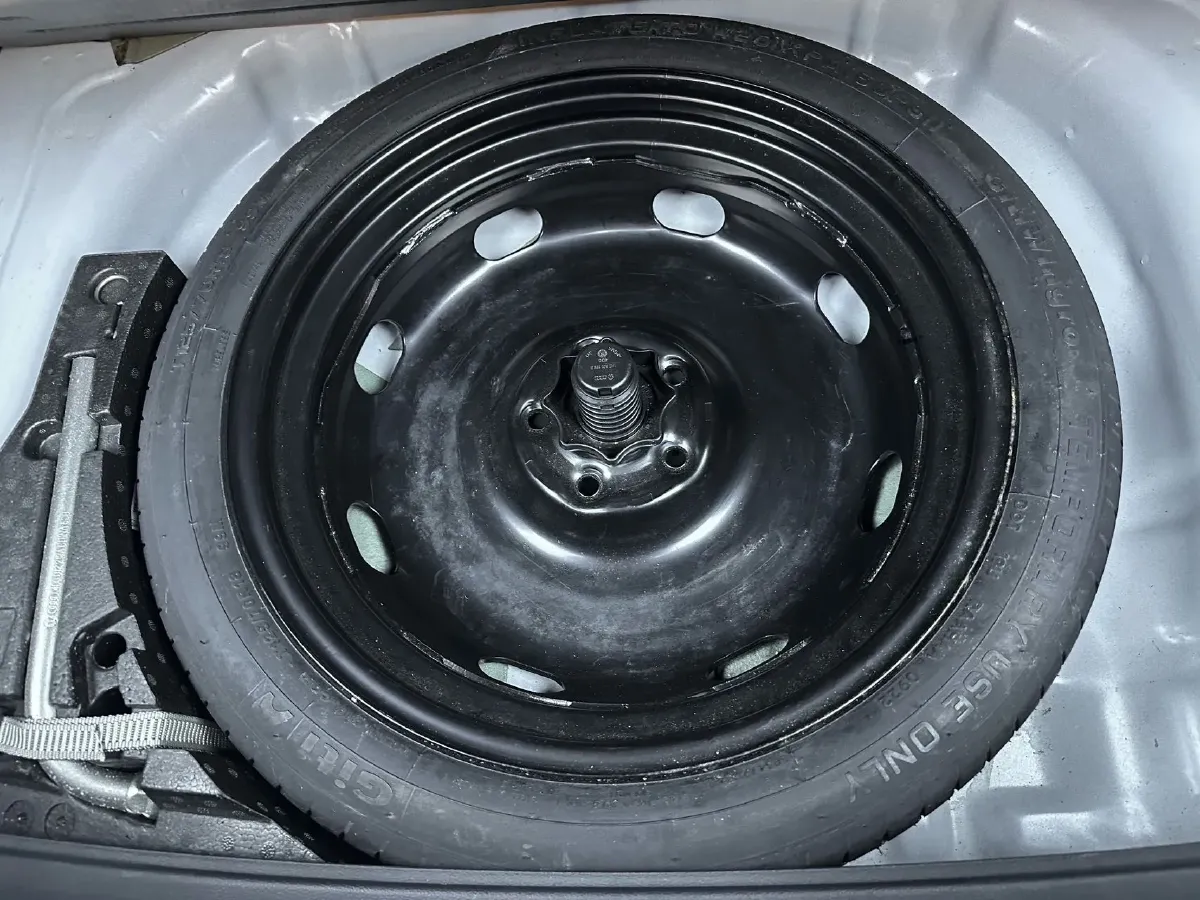 2022 Volkswagen T-Roc 1.4T 150HP L4 7DCT,autocango,china used car exporter,china ev exporter,chinese used car exporter,chinese used ev exporter