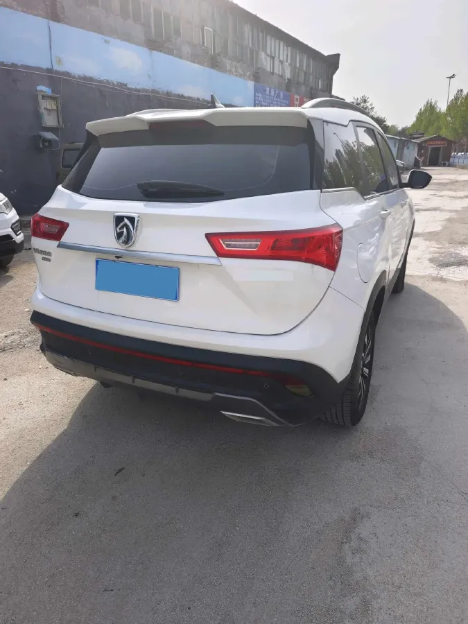 2019 BaoJun 530 1.5T 151HP L4 CVT,autocango,china used car exporter,china ev exporter,chinese used car exporter,chinese used ev exporter