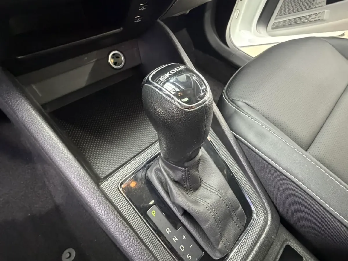 2023 Skoda Kamiq 1.5L 112HP L4 6AT,autocango,china used car exporter,china ev exporter,chinese used car exporter,chinese used ev exporter