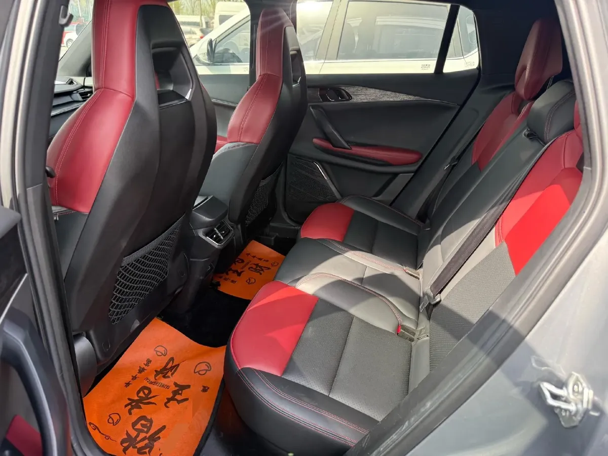 2020 LYNK&CO 06 1.5T 177HP L3 7DCT,autocango,china used car exporter,china ev exporter,chinese used car exporter,chinese used ev exporter