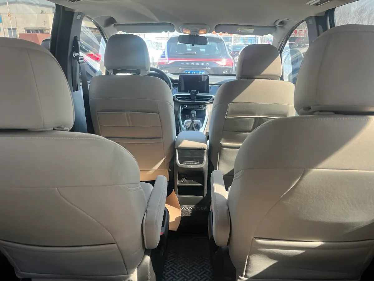 2021 MAXUS G50 1.5T 169HP L4 6MT,autocango,china used car exporter,china ev exporter,chinese used car exporter,chinese used ev exporter