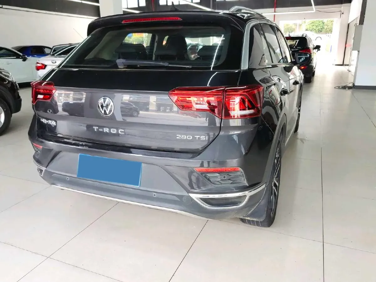 2021 Volkswagen T-Roc 1.4T 150HP L4 7DCT,autocango,china used car exporter,china ev exporter,chinese used car exporter,chinese used ev exporter