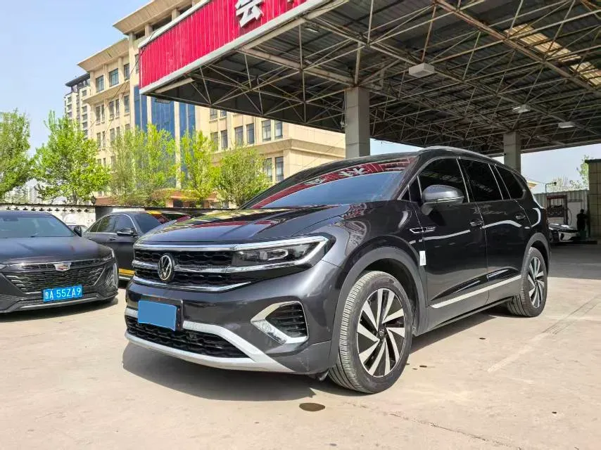 2021 Volkswagen Talagon 2.0T 186HP L4 7DCT,autocango,china used car exporter,china ev exporter,chinese used car exporter,chinese used ev exporter