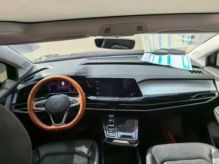 2021 Volkswagen Talagon 2.0T 186HP L4 7DCT,autocango,china used car exporter,china ev exporter,chinese used car exporter,chinese used ev exporter