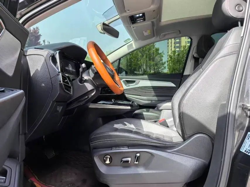 2021 Volkswagen Talagon 2.0T 186HP L4 7DCT,autocango,china used car exporter,china ev exporter,chinese used car exporter,chinese used ev exporter