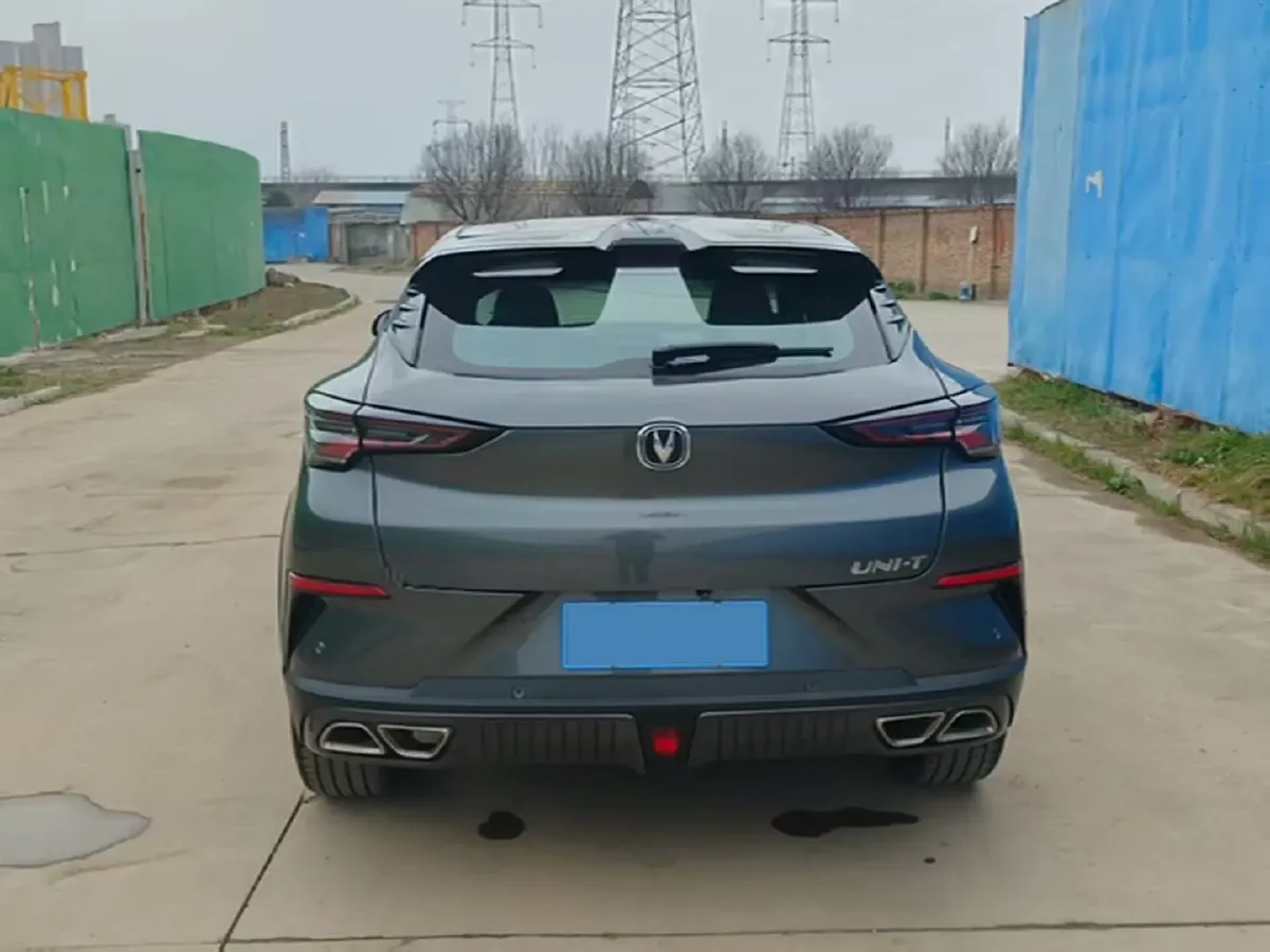 2022 ChangAn UNI-T 1.5T 188HP L4 7DCT,autocango,china used car exporter,china ev exporter,chinese used car exporter,chinese used ev exporter