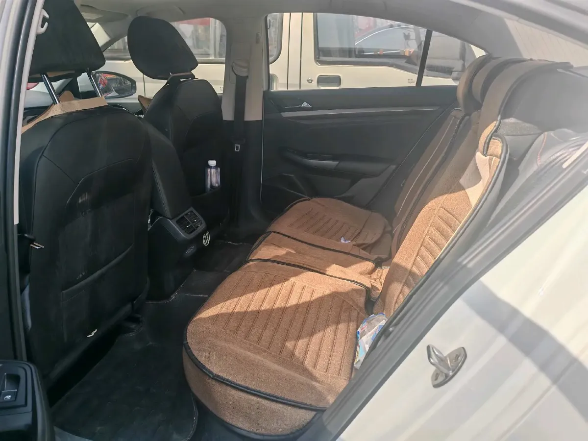 2021 Volkswagen Bora 1.5L 113HP L4 6AT,autocango,china used car exporter,china ev exporter,chinese used car exporter,chinese used ev exporter