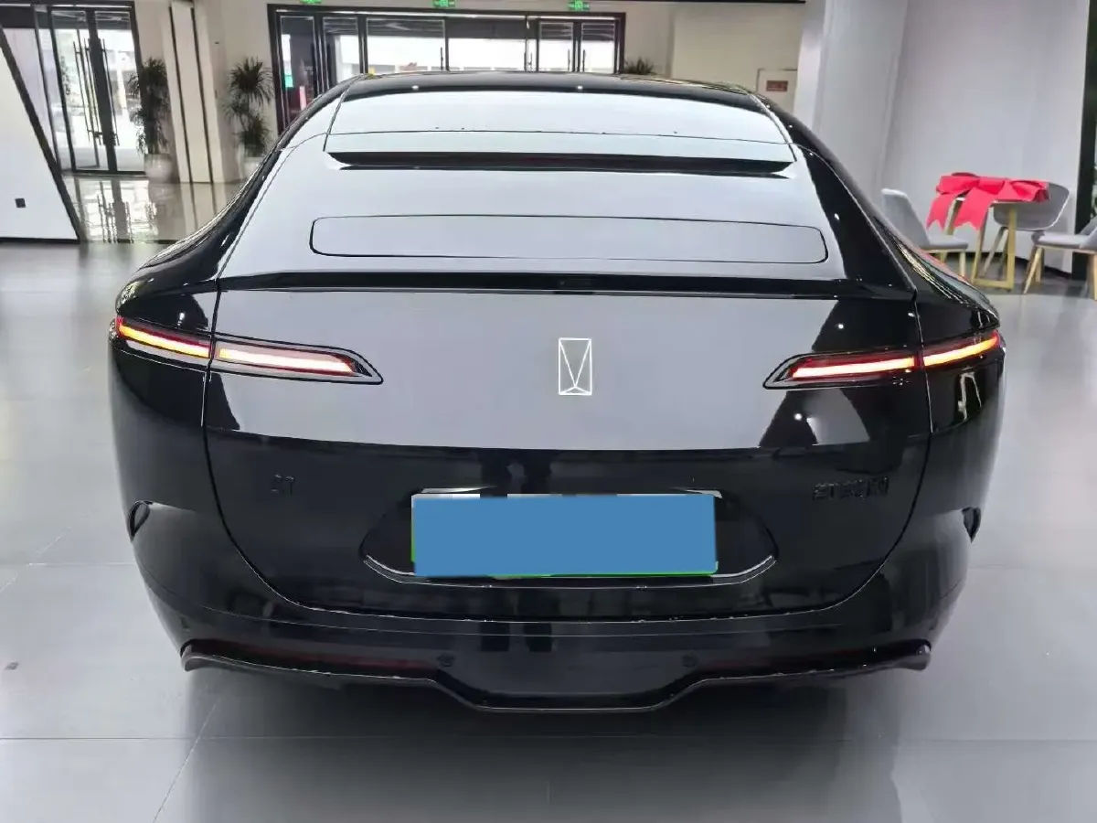 2025 Avatr 12 BEV,autocango,china used car exporter,china ev exporter,chinese used car exporter,chinese used ev exporter