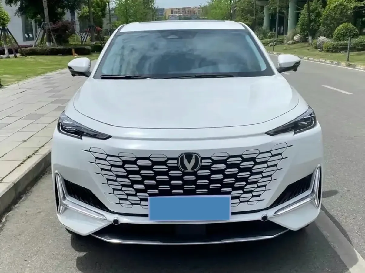 2023 ChangAn UNI-K 2.0T 233HP L4 8AT,autocango,china used car exporter,china ev exporter,chinese used car exporter,chinese used ev exporter