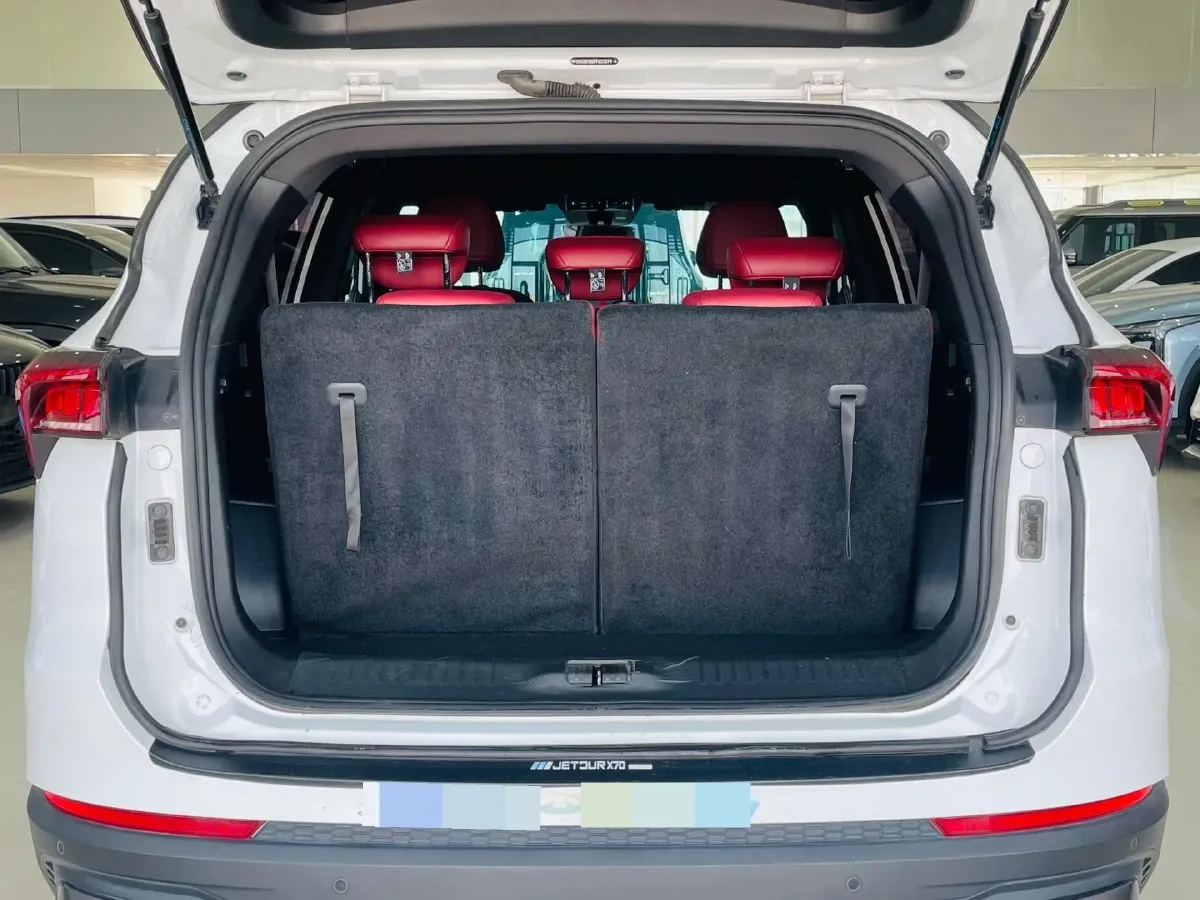 2023 Jetour X70 Plus 1.5T 156HP L4 6MT,autocango,china used car exporter,china ev exporter,chinese used car exporter,chinese used ev exporter