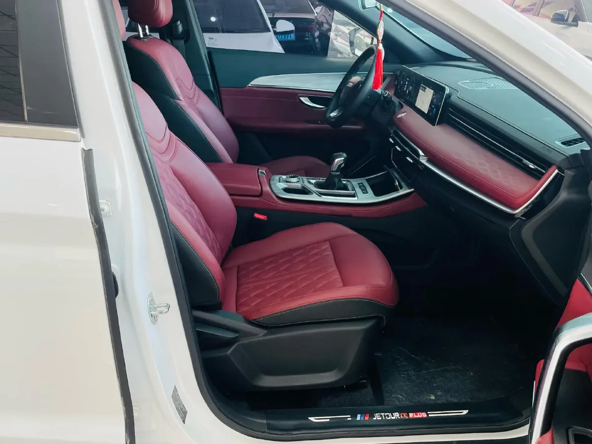 2023 Jetour X70 Plus 1.5T 156HP L4 6MT,autocango,china used car exporter,china ev exporter,chinese used car exporter,chinese used ev exporter