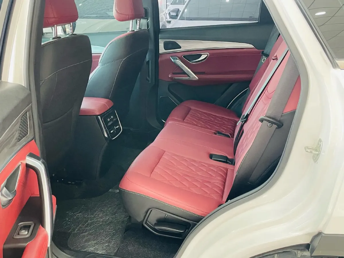 2023 Jetour X70 Plus 1.5T 156HP L4 6MT,autocango,china used car exporter,china ev exporter,chinese used car exporter,chinese used ev exporter