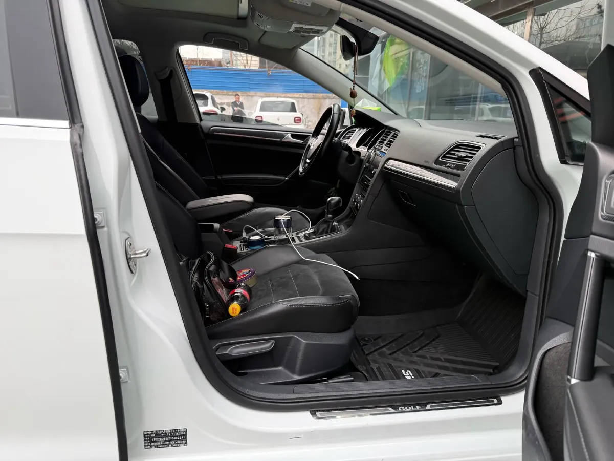 2018 Volkswagen Golf 1.4T 131HP L4 7DCT,autocango,china used car exporter,china ev exporter,chinese used car exporter,chinese used ev exporter