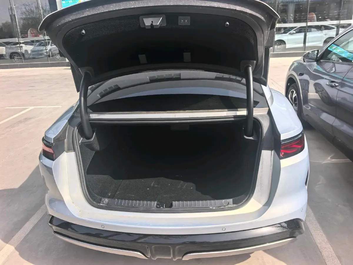 2025 BYD HanL 1.5T 156HP L4 E-CVT PHEV,autocango,china used car exporter,china ev exporter,chinese used car exporter,chinese used ev exporter